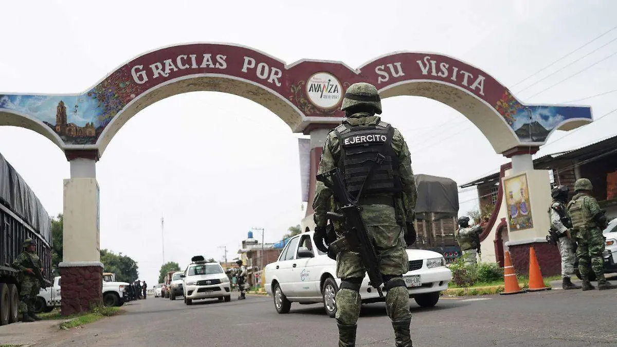 AMLO encuesta Ejército 2